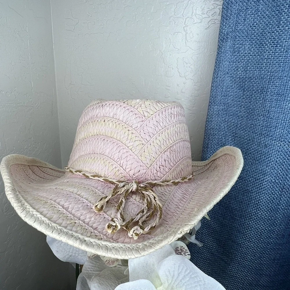 Paramount Outdoors Realtree Cowboy Straw Hat Size OS Western Pink